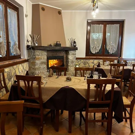 Santa Venera
